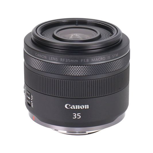 Canon RF 35mm f/1.8 Macro STM